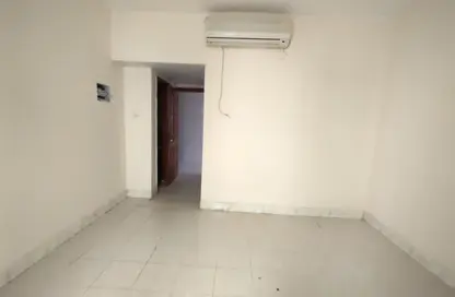 Apartment - Studio - 1 Bathroom for rent in Muwaileh 3 Building - Muwaileh - Sharjah