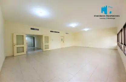 شقة - 3 غرف نوم - 4 حمامات للايجار في برج الفردوس - شارع السلام - أبوظبي