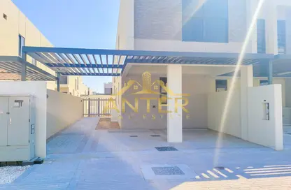 Townhouse - 3 Bedrooms - 5 Bathrooms for sale in Primerose - Damac Hills 2 - Dubai