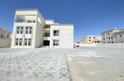 شقة - 2 غرف نوم - 2 حمامات للايجار في اس ايتش 24 - الشامخة - أبوظبي