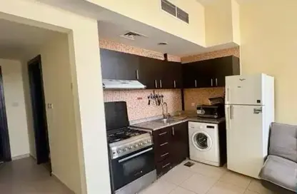 Apartment - Studio - 1 Bathroom for rent in Silicon Gates 4 - Silicon Gates - Dubai Silicon Oasis - Dubai