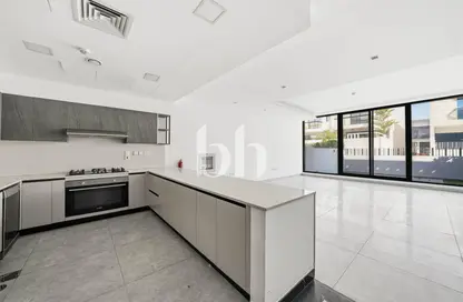 تاون هاوس - 4 غرف نوم - 5 حمامات للبيع في غرب الفرجان - الفرجان - دبي