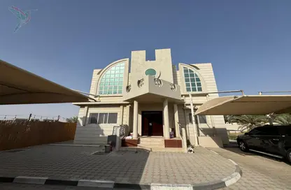 فيلا - 6 غرف نوم - 6 حمامات للايجار في نادي العين للسيدات - المرخانية - العين