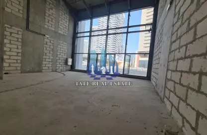 Retail - Studio - 2 Bathrooms for rent in Najmat Abu Dhabi - Al Reem Island - Abu Dhabi