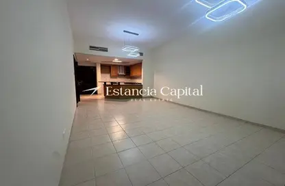 شقة - غرفة نوم - 1 حمام للبيع في مبني رقم 256 - طراز أمريكي - ديسكفري جاردنز - دبي