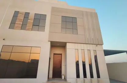 Villa - 5 Bedrooms for rent in Hoshi - Al Badie - Sharjah