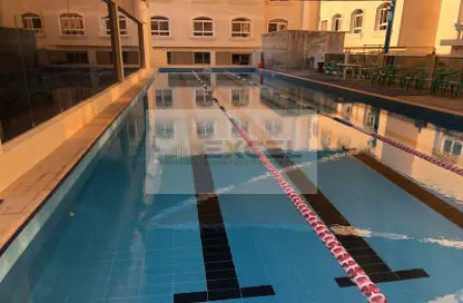 صورة لـ حوض سباحة شقة - 2 غرف نوم - 3 حمامات للايجار في مسكن الامير - قرية الجميرا سركل - دبي ، صورة رقم 1