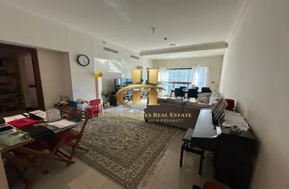 شقة - غرفة نوم - 2 حمامات للايجار في الميل الذهبي 1 - الميل الذهبي - نخلة جميرا - دبي