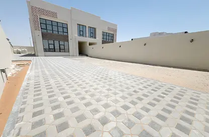 Villa - 5 Bedrooms - 7 Bathrooms for rent in Madinat Al Riyad - Abu Dhabi