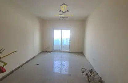 Apartment - 2 Bedrooms - 2 Bathrooms for rent in Al Khan Corniche - Al Khan - Sharjah