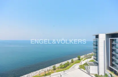 Water View image for: Apartment - 4 Bedrooms - 6 Bathrooms for rent in Apartment Building 2 - Bluewaters Residences - Bluewaters - Dubai, Image 1