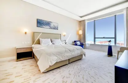 Apartment - Studio - 1 Bathroom for sale in The Palm Tower - Palm Jumeirah - Dubai