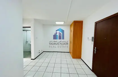 Apartment - Studio - 1 Bathroom for rent in Al Qusais 1 - Al Qusais Residential Area - Al Qusais - Dubai