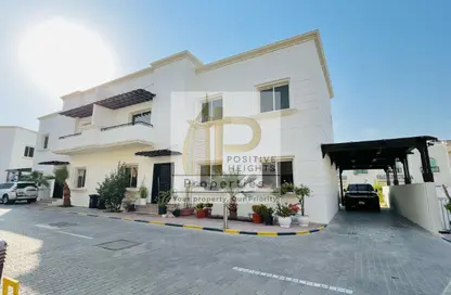 Villa - 5 Bedrooms - 6 Bathrooms for rent in Al Barsha 1 Villas - Al Barsha 1 - Al Barsha - Dubai
