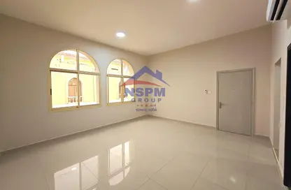 شقة - 1 حمام للايجار في حديقة المشرف - المشرف - أبوظبي