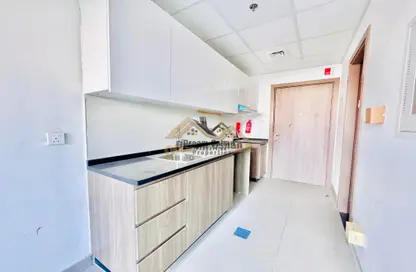 Apartment - Studio - 1 Bathroom for rent in Al Warsan 4 - Al Warsan - Dubai