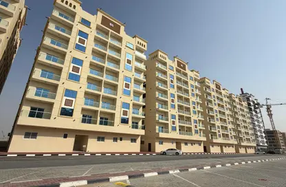 Apartment - 2 Bedrooms - 3 Bathrooms for sale in Al Amira Village - Al Yasmeen - Ajman