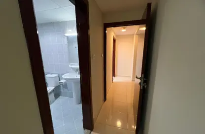 شقة - غرفة نوم - 2 حمامات للبيع في أورينت تاور 1 - أورينت تاور - البستان - عجمان