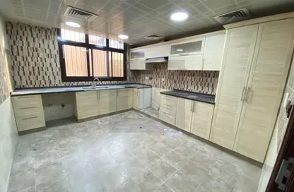 Apartment - 4 Bedrooms - 4 Bathrooms for rent in Khalifa City A Villas - Khalifa City A - Khalifa City - Abu Dhabi