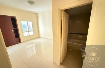 Apartment - 2 Bedrooms - 2 Bathrooms for rent in Al Naemiya Tower 1 - Al Naemiya Towers - Al Nuaimiya - Ajman