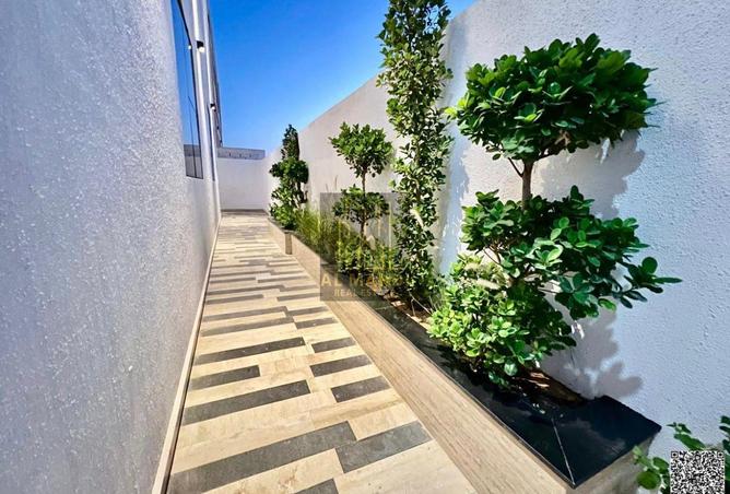 15781004 - Property Image 3