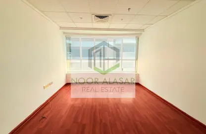 Office Space - Studio - 1 Bathroom for rent in Millennium Executive Tower - Sheikh Zayed Road - Dubai