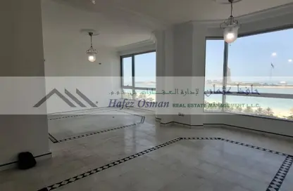 Apartment - 4 Bedrooms - 4 Bathrooms for rent in Corniche Road - Abu Dhabi