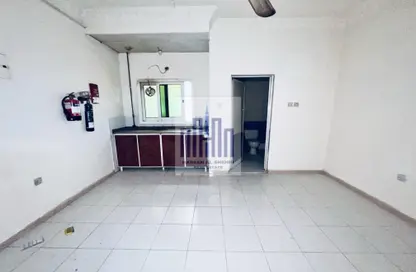 Apartment - Studio - 1 Bathroom for rent in Fire Station Road - Muwaileh - Sharjah