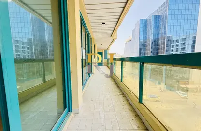 شقة - 2 غرف نوم - 2 حمامات للايجار في مبنى منخول - منخول - بر دبي - دبي