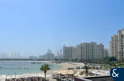 شقة - 1 حمام للبيع في كلوب فيستا - نخلة جميرا - دبي