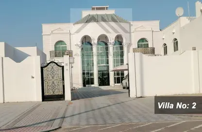 Villa - 5 Bedrooms - 6 Bathrooms for sale in Shakhbout City - Abu Dhabi