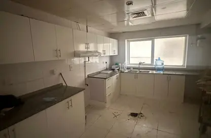 Apartment - 3 Bedrooms - 3 Bathrooms for rent in Al Majaz 3 - Al Majaz - Sharjah