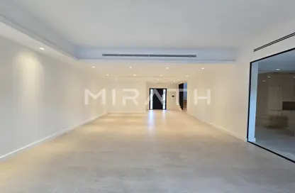 مجمع سكني - 4 غرف نوم - 4 حمامات للايجار في فلل البرشاء 1 - البرشاء 1 - البرشاء - دبي