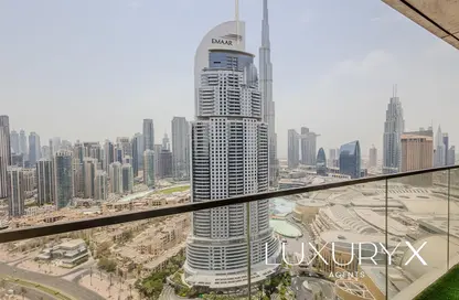Apartment - 3 Bedrooms - 3 Bathrooms for sale in Boulevard Point - Downtown Dubai - Dubai