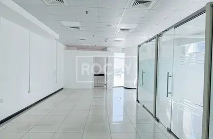 Office Space - Studio for rent in Park Lane Tower - Business Bay - Dubai