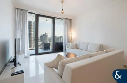 Apartment - 1 Bedroom - 2 Bathrooms for rent in Boulevard Point - Downtown Dubai - Dubai