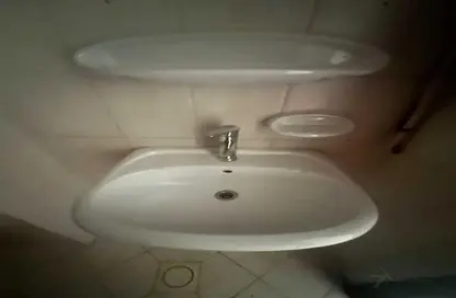 Shop - Studio - 1 Bathroom for rent in T02 - Spain Cluster - International City - Dubai