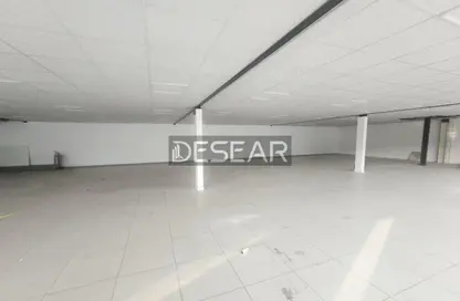 Warehouse - Studio - 4 Bathrooms for rent in Al Quoz Industrial Area 4 - Al Quoz Industrial Area - Al Quoz - Dubai Warehouse - Studio - 4 Bathrooms for rent in Al Quoz Industrial Area 4 - Al Quoz Industrial Area - Al Quoz - Dubai