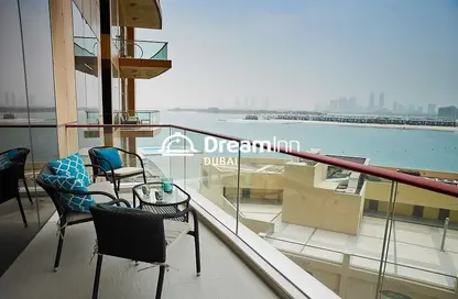 Balcony image for: Apartment - 3 Bedrooms - 2 Bathrooms for rent in Tanzanite - Tiara Residences - Palm Jumeirah - Dubai, Image 1