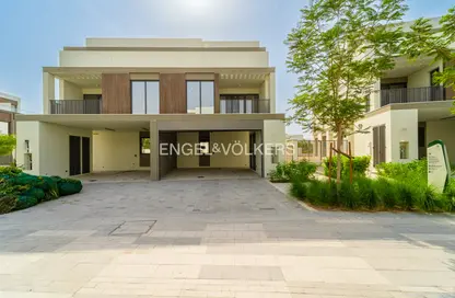 Villa - 4 Bedrooms - 5 Bathrooms for rent in Aura - Tilal Al Ghaf - Dubai