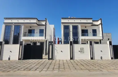 تاون هاوس - 3 غرف نوم - 5 حمامات للبيع في الحليو 2 - الحليو - عجمان