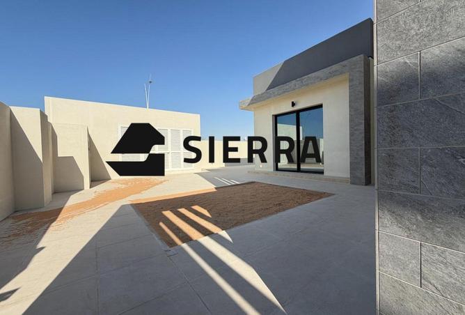 15721201 - Property Image 2