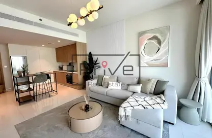 Apartment - 1 Bedroom - 1 Bathroom for sale in Beach Vista - EMAAR Beachfront - Dubai Harbour - Dubai