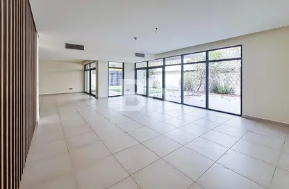 Villa - 4 Bedrooms - 6 Bathrooms for rent in West Yas - Yas Island - Abu Dhabi