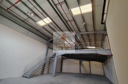 Warehouse - Studio - 1 Bathroom for rent in Al Sajaa S - Al Sajaa - Sharjah