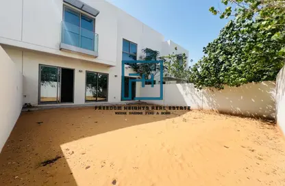 Townhouse - 3 Bedrooms - 4 Bathrooms for sale in Al Zahia - Muwaileh Commercial - Sharjah