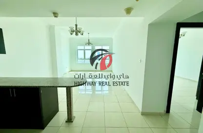 شقة - 2 غرف نوم - 2 حمامات للايجار في برج ربيعة - مجان - دبي لاند - دبي