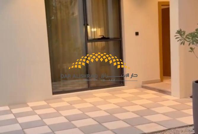 15190107 - Property Image 2