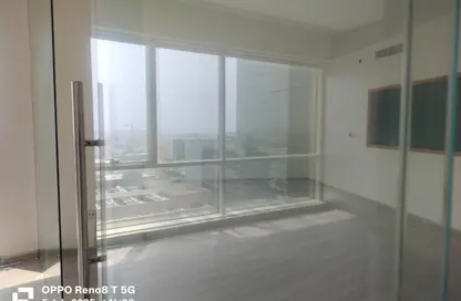 Office Space - Studio - 1 Bathroom for rent in Fairmont Hotel - Sheikh Zayed Road - Dubai