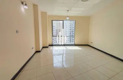 شقة - 3 غرف نوم - 5 حمامات للايجار في المجاز 3 - المجاز - الشارقة